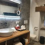 בית נופש Seehaus Am Hallstaetter הלשטאדט
